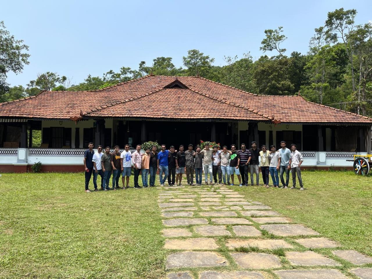 Highland Estate Hotel Sakleshpur Buitenkant foto